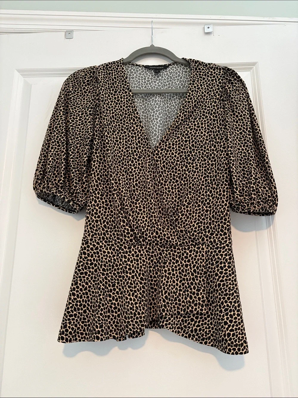 Banana Republic Leopard Print Puff-Sleeve Faux Wrap Top